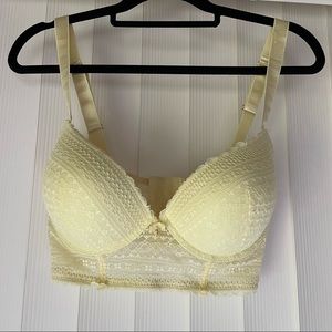 38D Daisy Fuentes Push up padded bra Like New